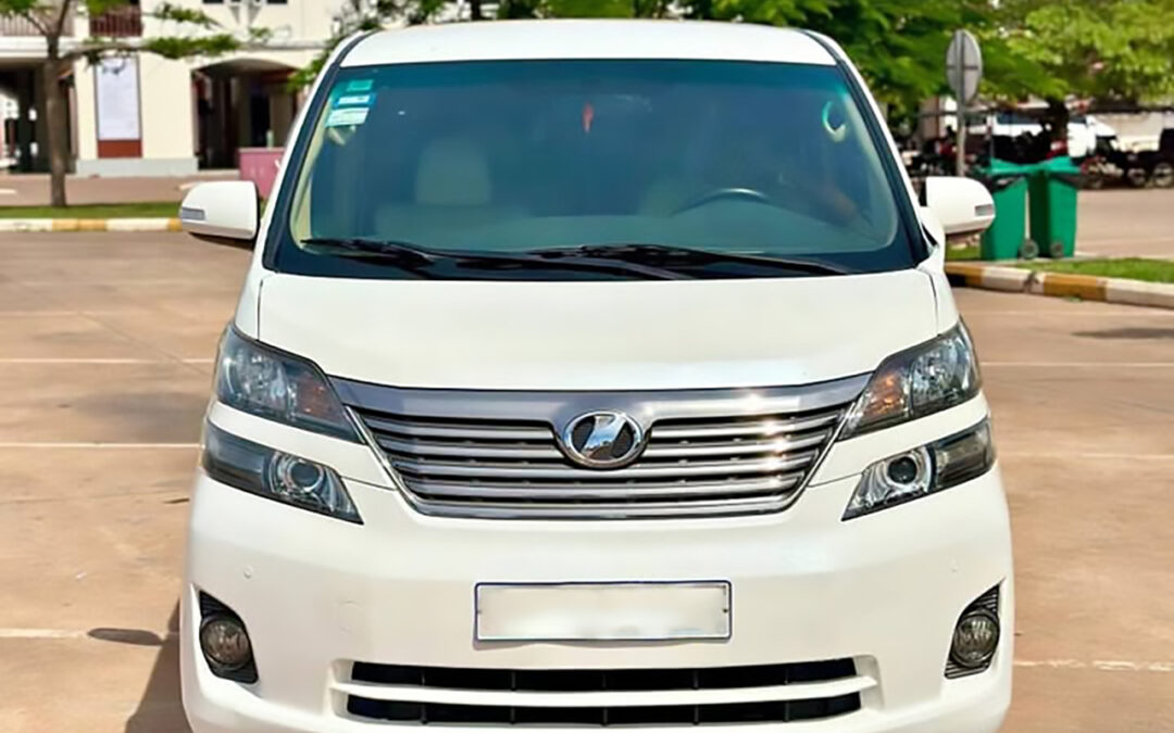 Private Car From Phnom Penh to Kampot