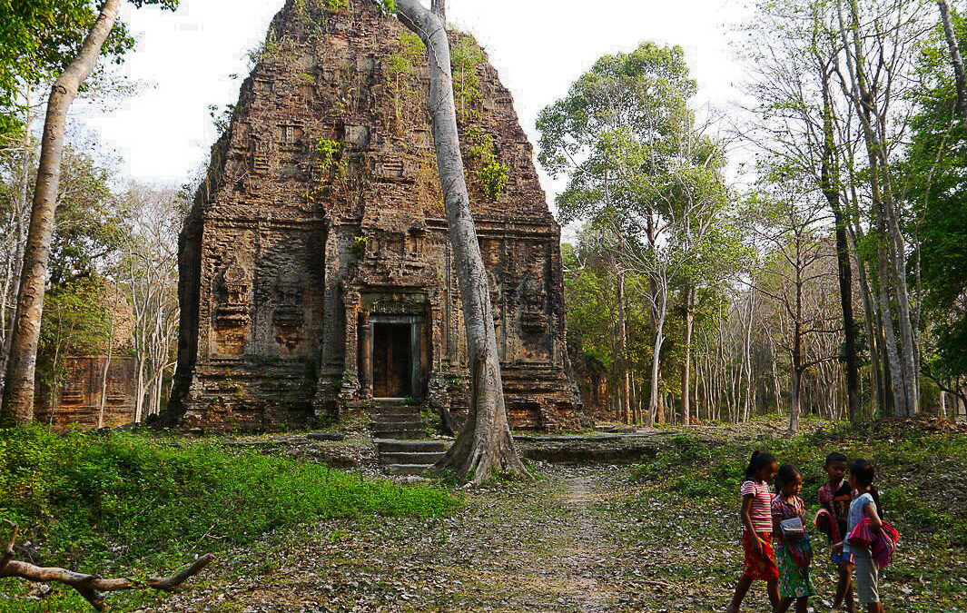 Trip from Phnom Penh to Sambor Prei Kuk